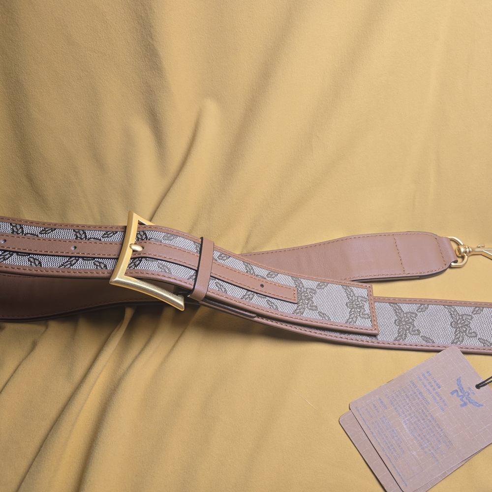 MCM Himmel bag strap - NWT
